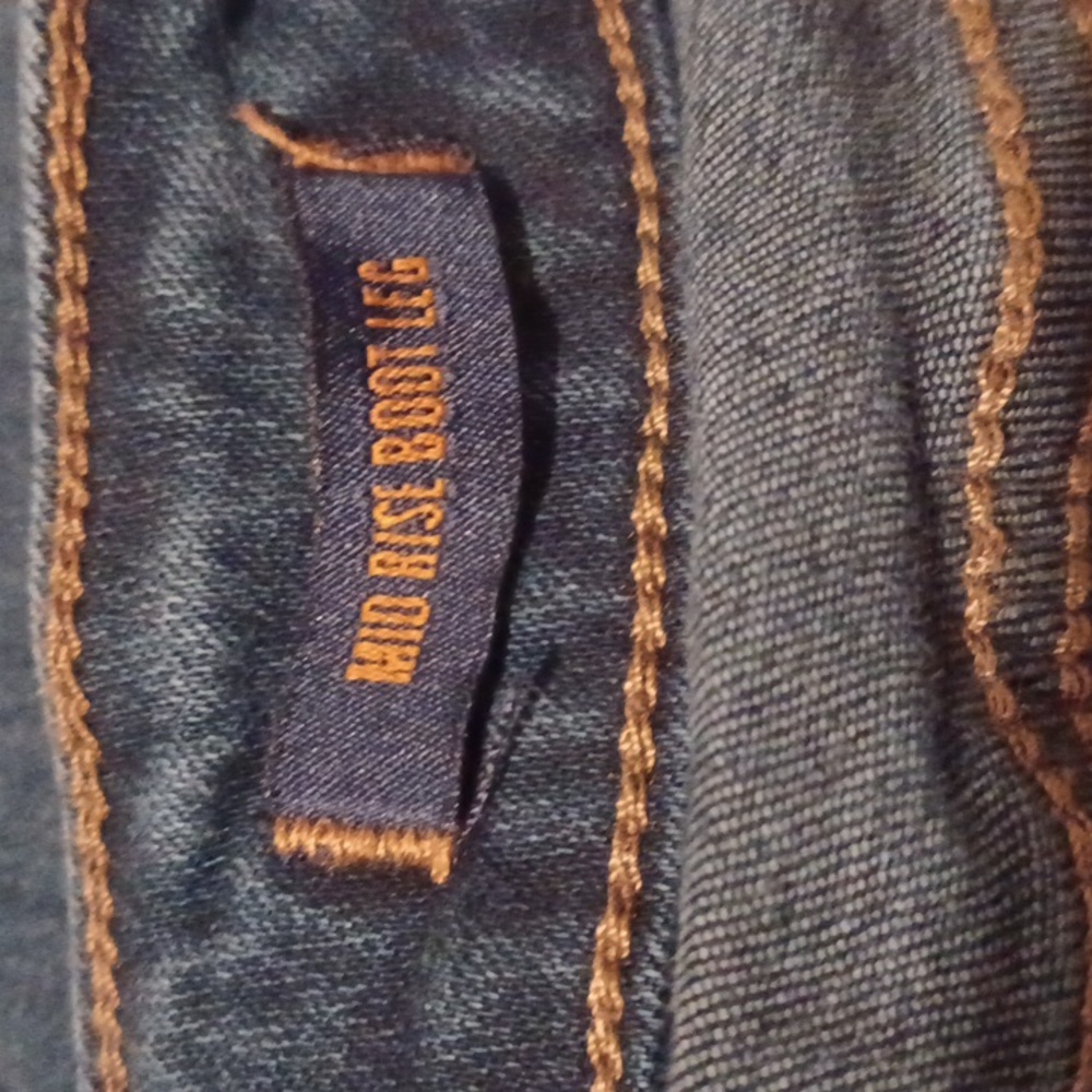 JAG jeans midrise boot leg sz. 14R Dark wash.
10” rise. 29” inseam 16”waist - Picture 9 of 11